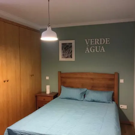 Rum i privatbostad Abrigo Da Geira House *