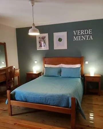 Abrigo Da Geira House منزل للإقامة *