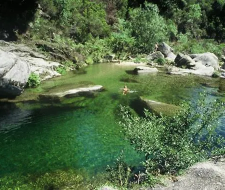 منزل للإقامة Abrigo Da Geira House *