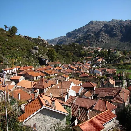 Abrigo Da Geira House منزل للإقامة كامبو دو جيريس